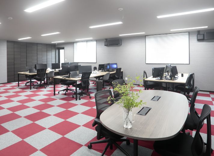 企業サムネイル